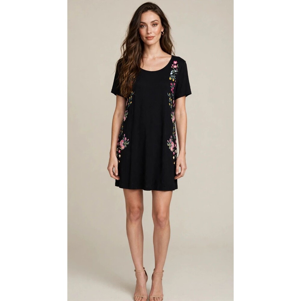 Torrid Womens 1X Black Floral Super Soft Knits Tunic Dress Short Sleeve Casual